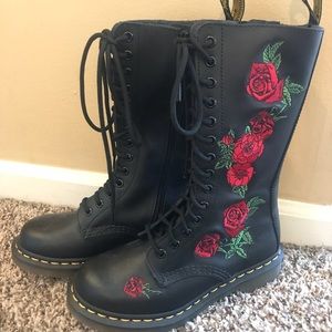 Black Doc Martens size 6 red rose design.